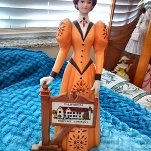 Mrs Albee figurine